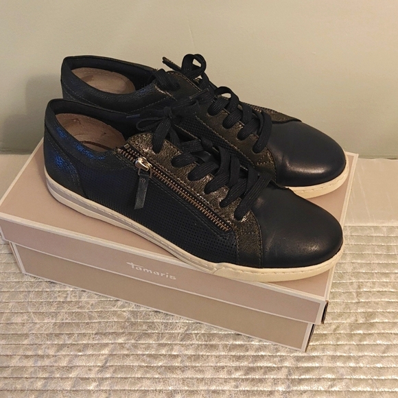 Tamaris sneakers, women's, navy, size 10 - Picture 1 of 5